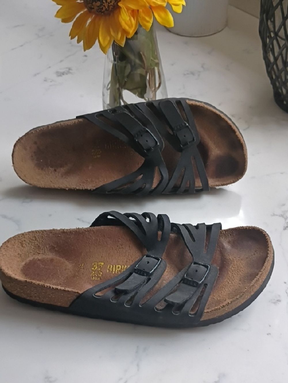 Birkenstock Black Women's Strappy Comfort Sandals